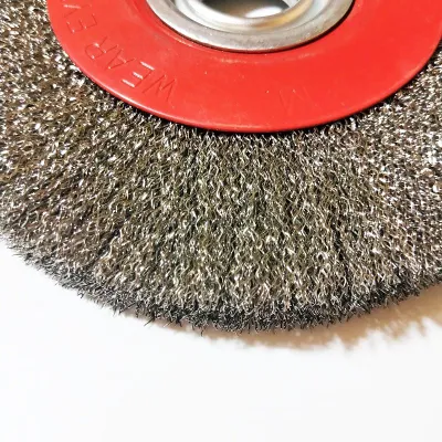 Brosse de roue en fil d'acier inoxydable de 0,3 mm pour meuleuse